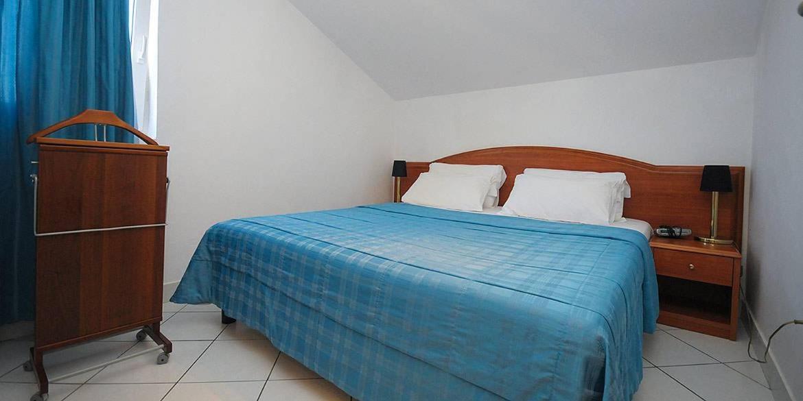 Hotel Aquamarin Budva Extérieur photo