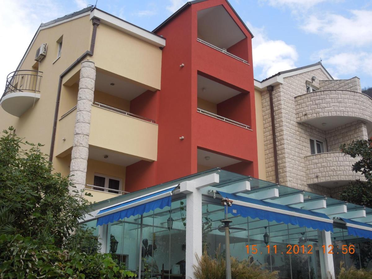 Hotel Aquamarin Budva Extérieur photo