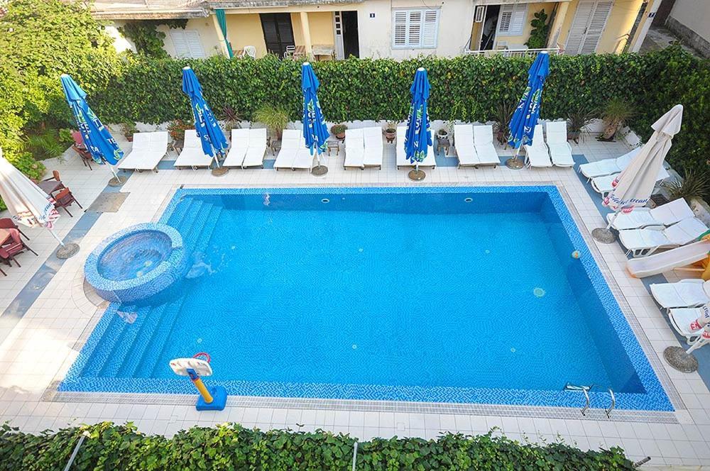 Hotel Aquamarin Budva Extérieur photo